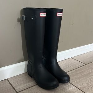 Hunter Tall Rubber Boots Black Size 9